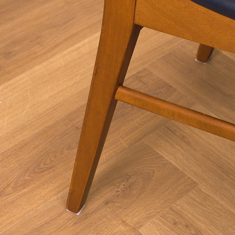 Danska matstolar i teak och bok av Farstrup, modell '210'