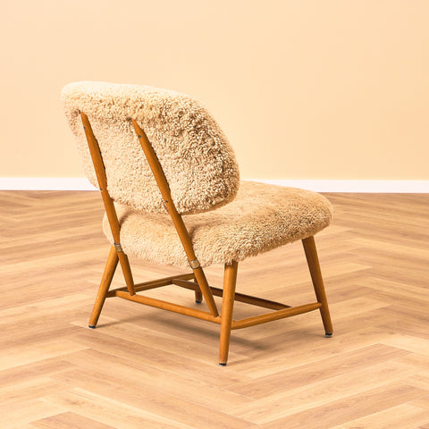 Swedish armchair in beech, model ”TeVe” by Alf Svensson for Studio Ljungs Industrier