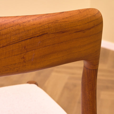 Danish set of 4 dining chairs 'model 75' by Niels O. Moller