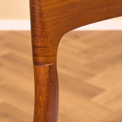 Danish set of 4 dining chairs 'model 75' by Niels O. Moller