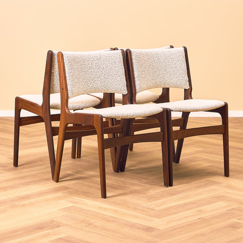 Danska matstolar i valnöt av Erik Buch för Anderstrup Møbelfabrik, modell 89