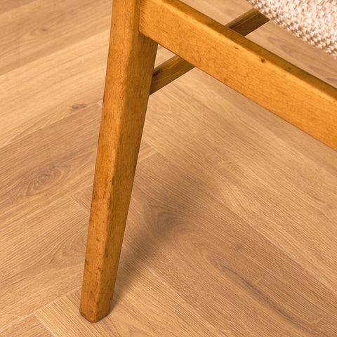 Danskt set med 6 matstolar i teak och bok från Farstrup