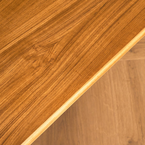 Svensk bokhylla i teak och bokträ