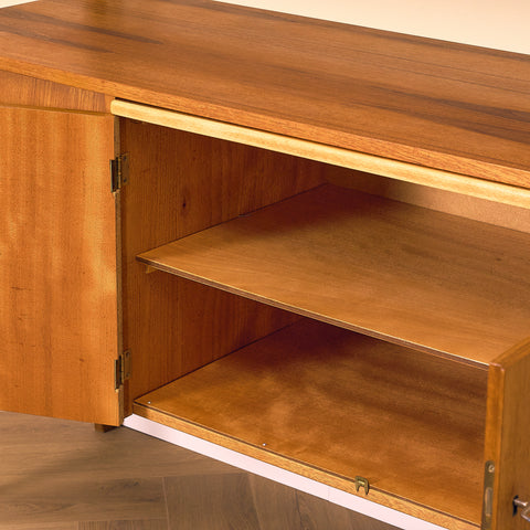 Svensk bokhylla i teak och bokträ