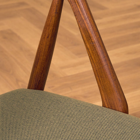 Danish dining chairs in walnut, model 31 by Kai Kristiansen
