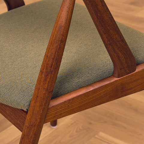 Danish dining chairs in walnut, model 31 by Kai Kristiansen