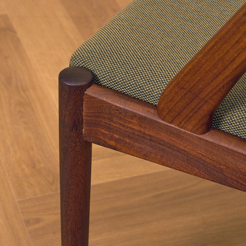 Danish dining chairs in walnut, model 31 by Kai Kristiansen