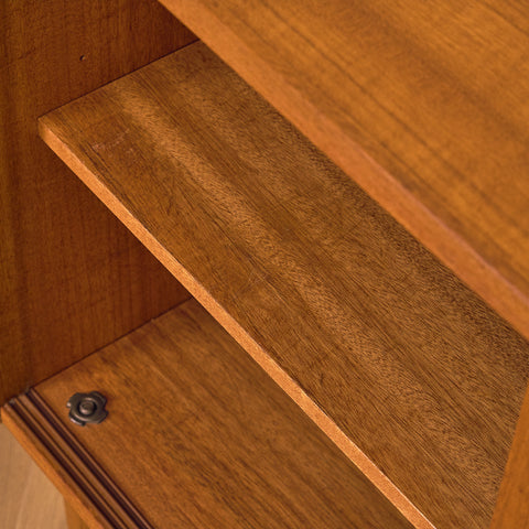 Svenskt skåp i teak