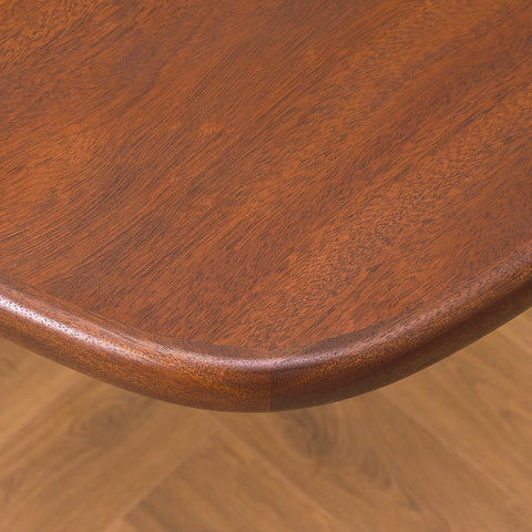 Danskt ovalt matbord i mahogny från Skovby Møbelfabrik