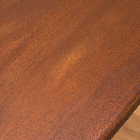 Danskt ovalt matbord i mahogny från Skovby Møbelfabrik