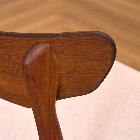 Danish set of 6 dining chairs in teak by Schiønning & Elgaard