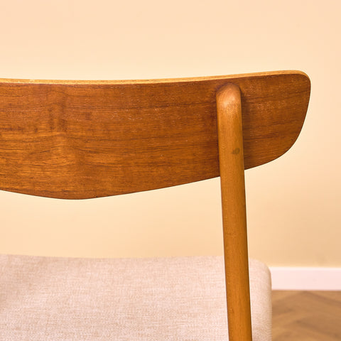 Danska matstolar i teak och bok av Findahl, modell 'Mosbøl'