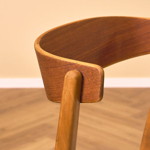 Danish set of 4 dining chairs 'model 206' by Thomas Harlev for Farstrup