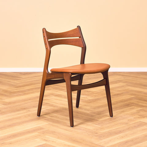 Danish dining chairs in solid walnut and teak by Erik Buch for Chr. Christensen Møbelfabrik, model 310