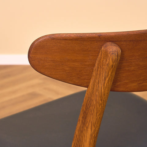 Danish set of 4 dining chairs model CH30 by Hans J. Wegner for Carl Hansen & Son