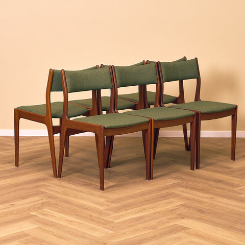 Danish dining chairs in teak by Johannes Andersen for Uldum Mobelfabrk