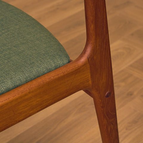 Danish dining chairs in teak by Johannes Andersen for Uldum Mobelfabrk