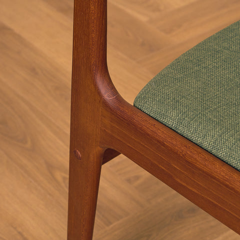 Danish dining chairs in teak by Johannes Andersen for Uldum Mobelfabrk