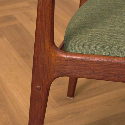 Danish dining chairs in teak by Johannes Andersen for Uldum Mobelfabrk