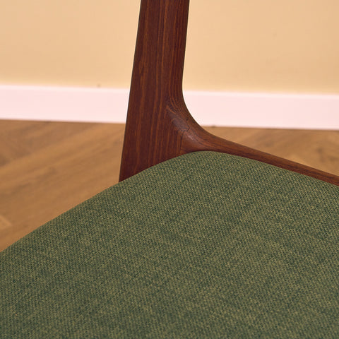 Danish dining chairs in teak by Johannes Andersen for Uldum Mobelfabrk