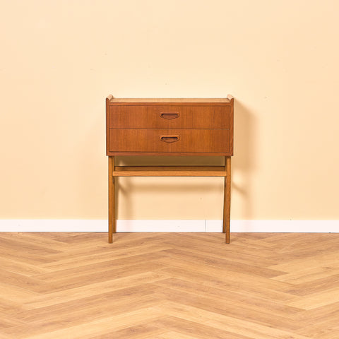 Swedish small chest of drawers in teak and oak