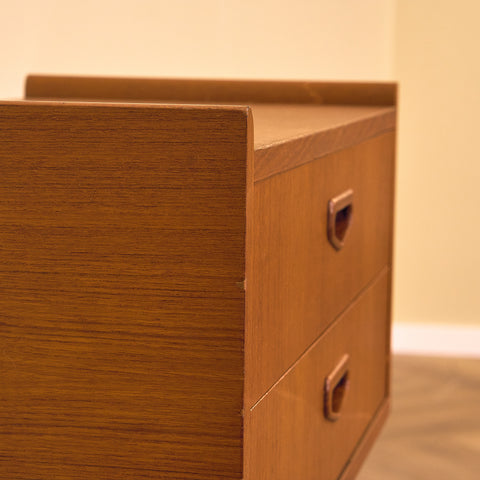 Swedish small chest of drawers in teak and oak
