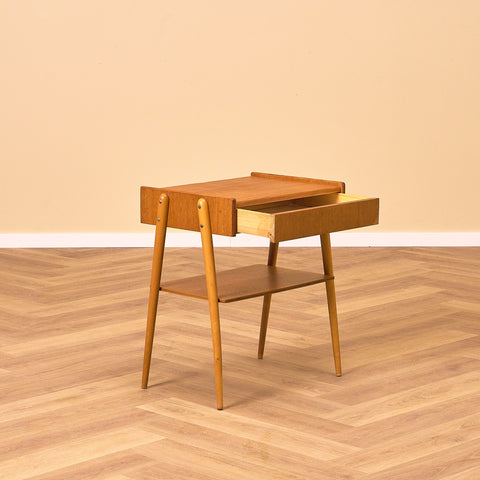 Swedish bedside table in teak by Carlström & Co Möbelfabrik