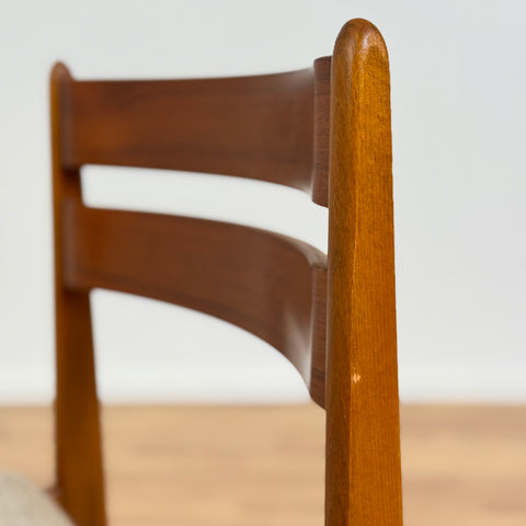 Set of 8 dining chairs in teak & beech, Denmark