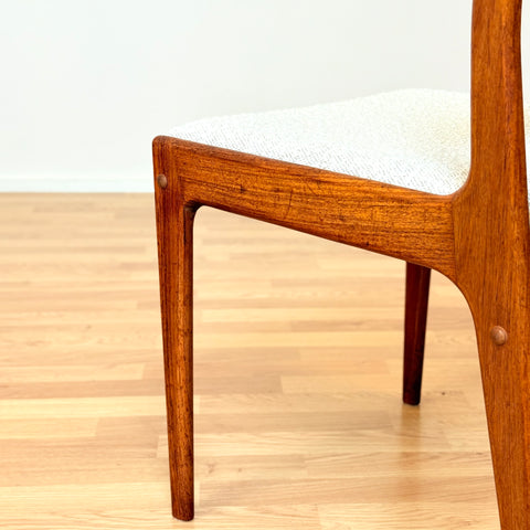 Danish set of 6 dining chairs in teak by Uldum Møbelfabrik