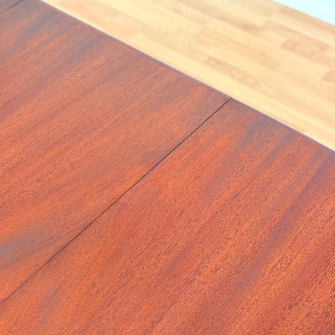 Danish oval dining table in mahogany by Skovby Møbelfabrik