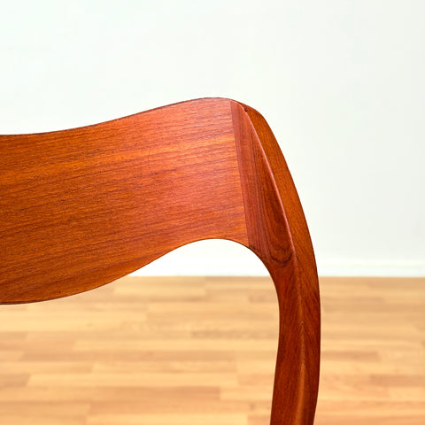 Danish set of 2 dining chairs 'model 71' by Niels O. Møller