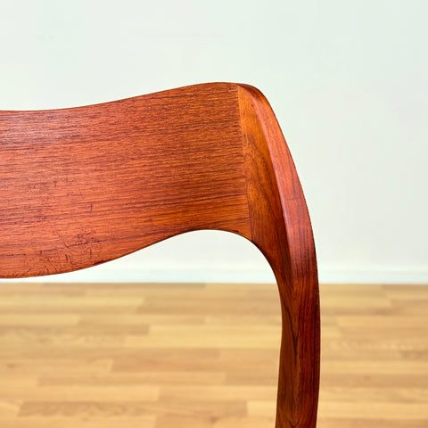 Danish set of 2 dining chairs 'model 71' by Niels O. Møller