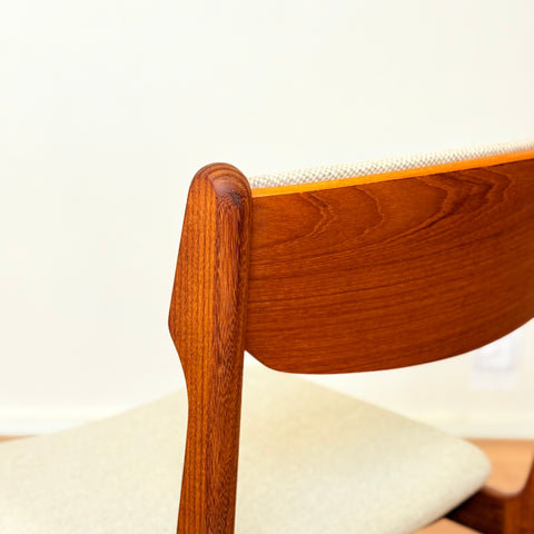 Danish dining chairs in teak by Erik Buch for Findahls Møbelfabrik
