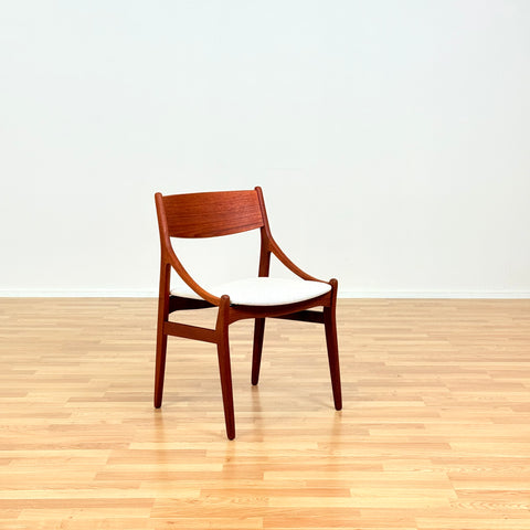 Danish dining chairs in teak by Vestervig Eriksen for Brdr. Tromborg, model 'BT21'