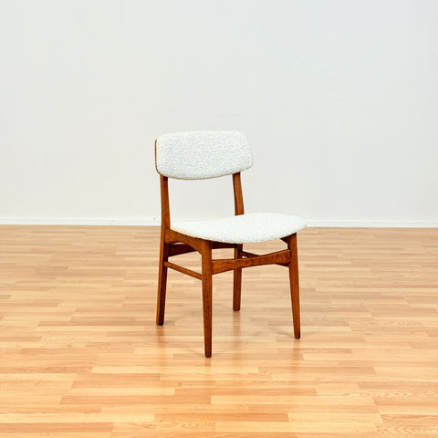 Danish dining chairs in oak & teak