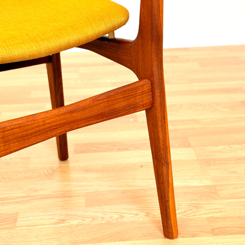 Danish set of 6 dining chairs in teak by Schiønning & Elgaard