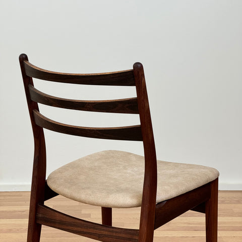 Set of 4 dining chairs, Denmark