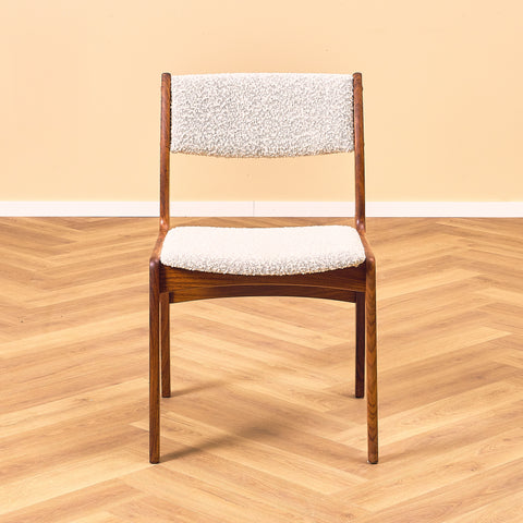 Danska matstolar i Santos rosenträ från Skovby