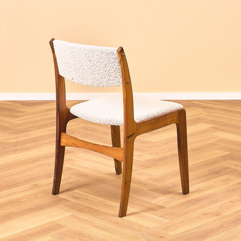 Danska matstolar i Santos rosenträ från Skovby