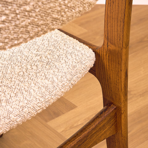 Danska matstolar i Santos rosenträ från Skovby