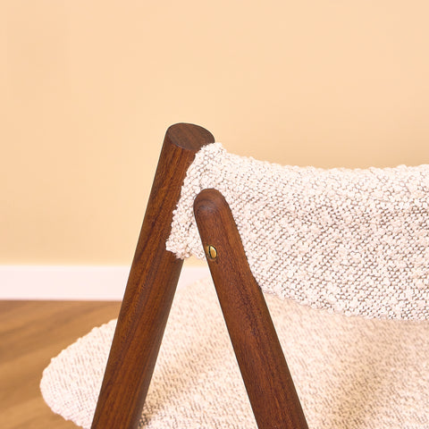 Danska matstolar i valnöt