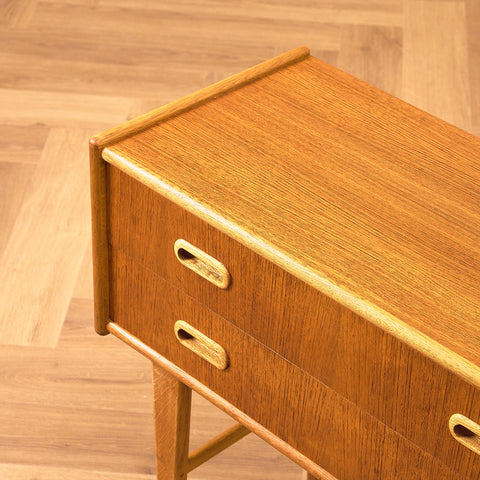 Swedish small chest of drawers in teak and oak by AB Carlström