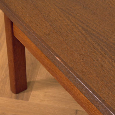 Svenskt skåp/TV-bänk i teak