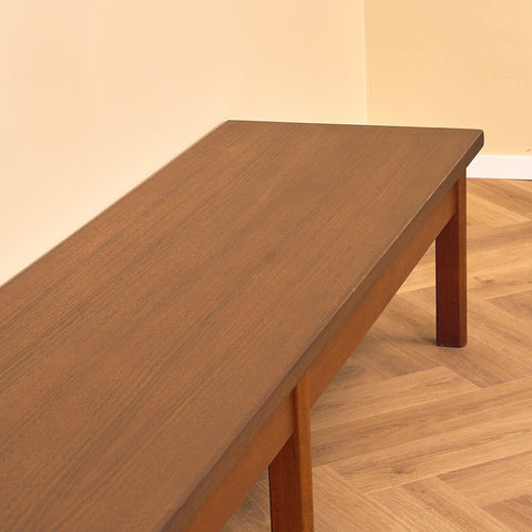 Svenskt skåp/TV-bänk i teak