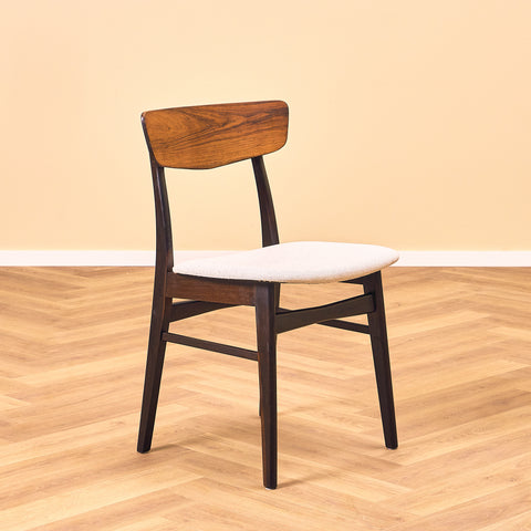 Danska matstolar i valnöt och bok från Findahl Møbelfabrik