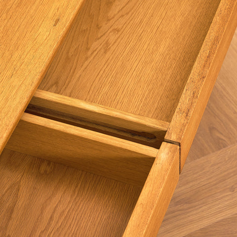 Svenskt skåp / TV-bänk i ek av Marian Grabinski för IKEA, modell 'MTP'