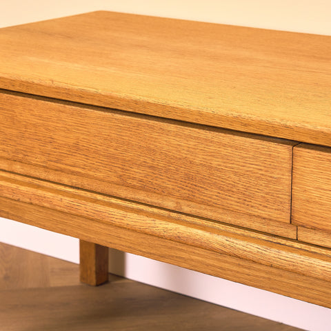 Svenskt skåp / TV-bänk i ek av Marian Grabinski för IKEA, modell 'MTP'