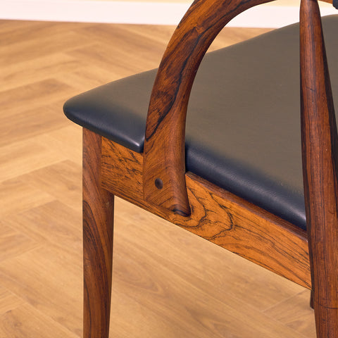 Danska matstolar i Santos rosenträ från Orte Möbelfabrik