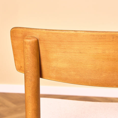 Danskt set med 8 matstolar i bokträ från Farstrup, modell '250'