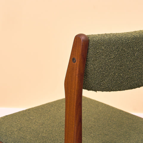 Danska matstolar i valnöt